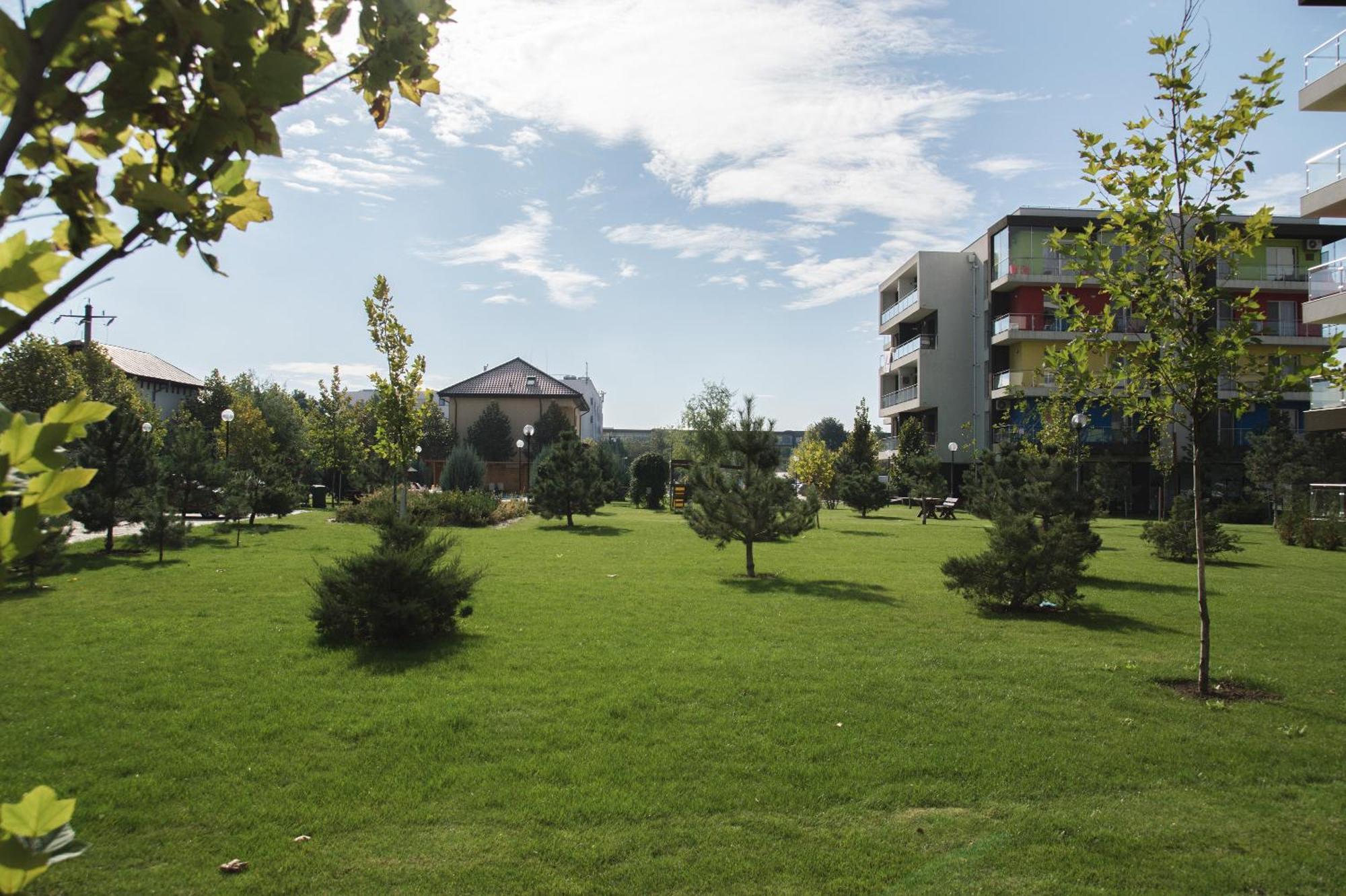Airport Residence - 5 Mins From Airport Otopeni Exterior foto